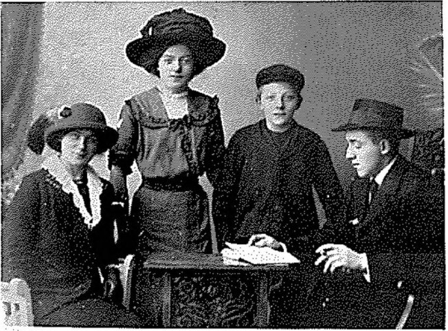 Anna, Mariane, Kristian og Otto Nielsen