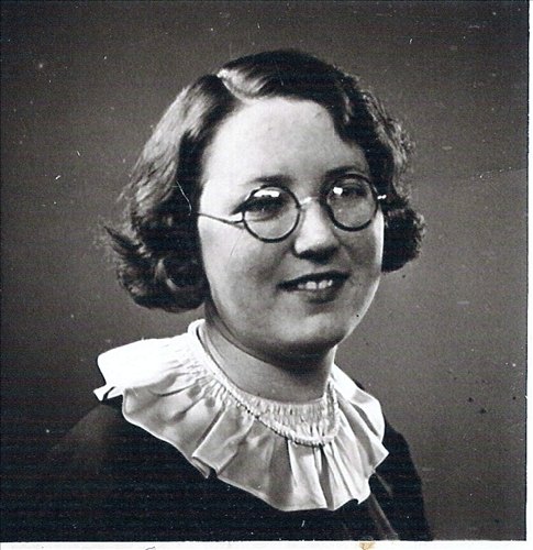 Inger Holler